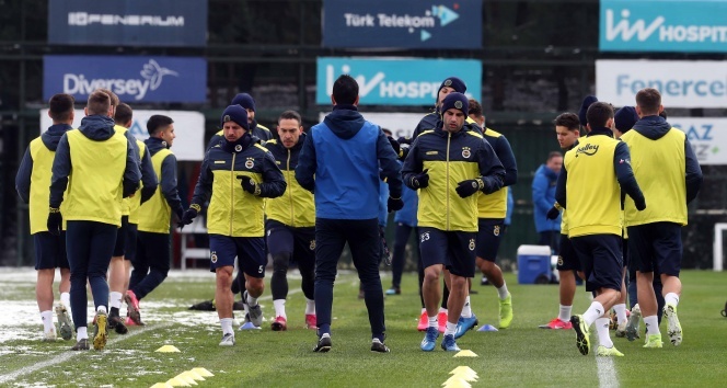 14 b9860443 8d72 49ad 9cc7 f3f8ab0bda0c - Fenerbahçe, Kırklarelispor maçı hazırlıklarına başladı