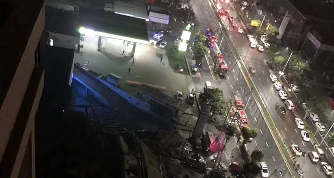 Çin’de otel binası aniden çöktü: 23 kişi kurtarıldı